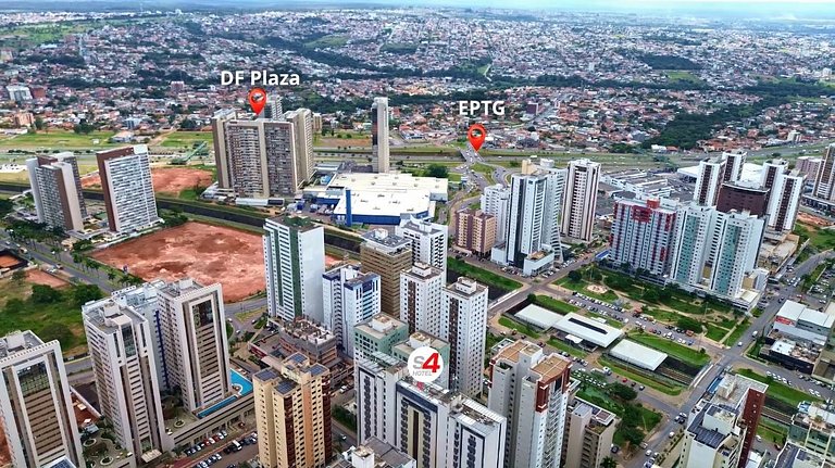 S4 Hotel • 4 hóspedes • Ar + metrô + lazer